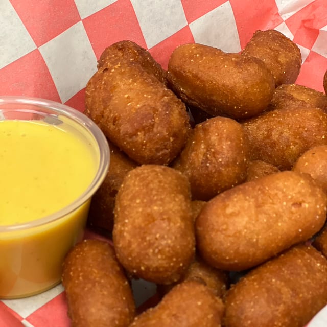 10 Mini Corn Dogs.